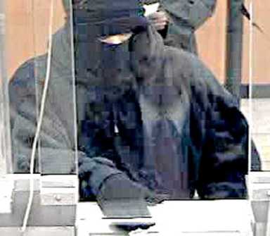 Phantom bank robber hits Southern Brooklyn