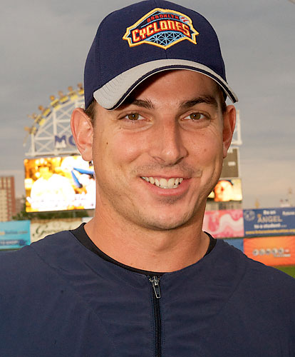 Cyclones split twinbill in Batavia
