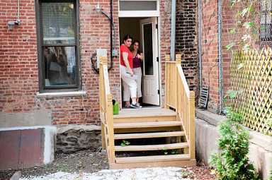 Firms stage apartment crawl