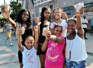 Kids get school supplies — and have a great time doing it!
