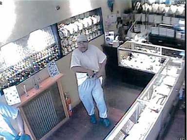 Bloodshed on Nassau Avenue as jeweler is shot