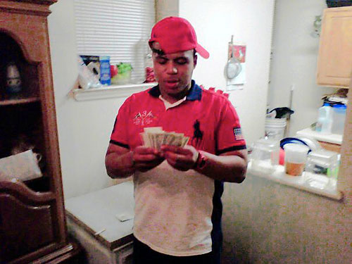 Face-booked! Bank robber’s posting leads to his arrest