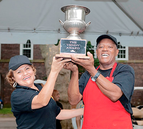 The champs! Red Hook vendors win the ‘Vendy Cup’