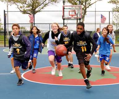 Refurbushed fieldhouse christened at Kaiser Park
