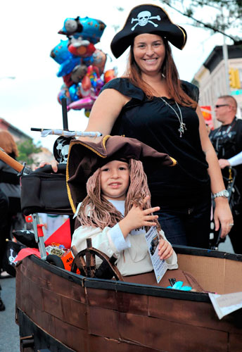 It was a tyke-errific time when the annual Ragamuffin Parade unfurled its magic in Bay Ridge!