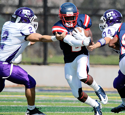 Erasmus shocks Tottenville, 14–13