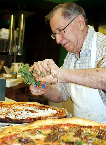 Pizza-gate: Closed by the Health Dept., DiFara’s is back