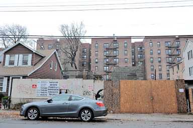 Bay People lose numbers game