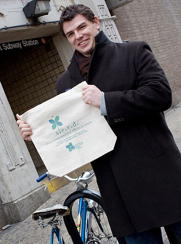 DUMBO: Green nabe branches out