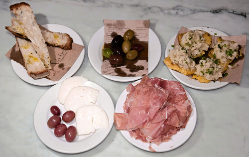 Va Beh is bene! New Park Slope eatery’s got one crave-worthy crostini