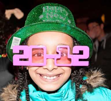 Brooklyn’s party animals usher in 2012 with a bang at Grand Army Plaza!