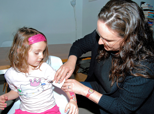 Tats for tots: Temporary ink lets Brooklyn kids look like Brooklyn adults