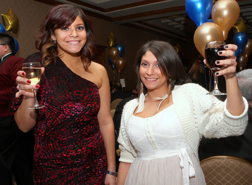 Rotarians put the ‘fun’ in fundraising with Coney fashion show