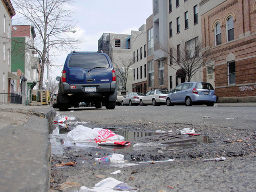 City to North Brooklyn: Filthy streets means lots of alternate-side parking