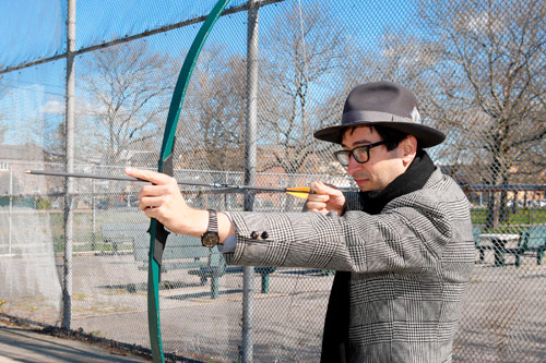 Reporter arms himself with bow and arrow — and takes aim at editor