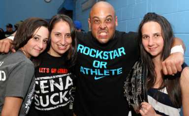 Wrestlers grapple for a good cause