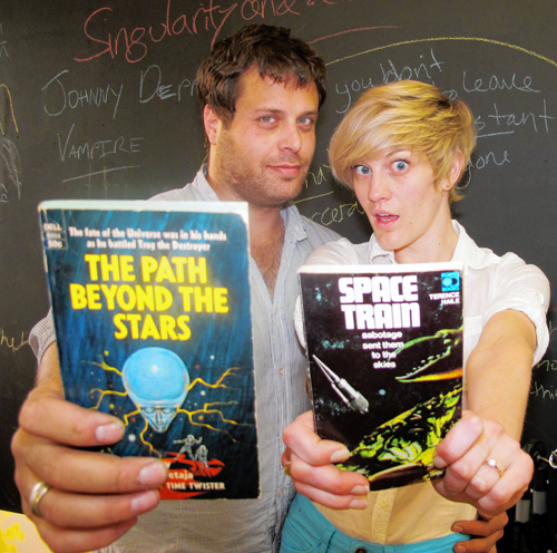 Greenpointers embark on heroic mission to rescue pulpy sci-fi novels