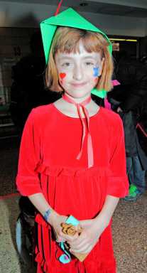 Robin Hood takes over Ditmas Park school!