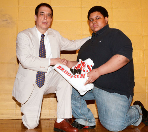 Twelfth grader burns the boards with the most hours
