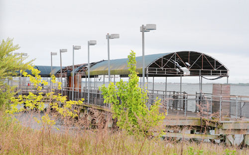 Pier-tastrophe! City won’t fix run-down Sheepshead Bay fishing spot