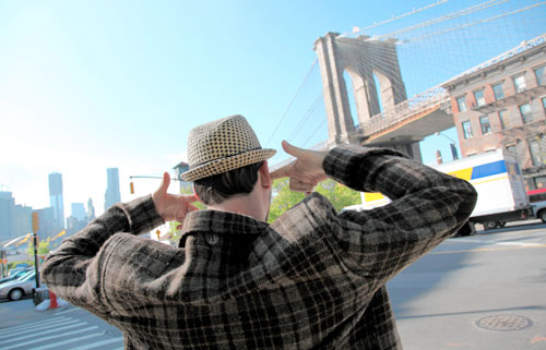 Neighbors: Brooklyn Bridge construction is extremely loud, incredibly late