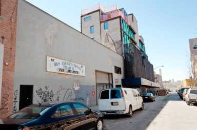 W’burg residents decry planned club