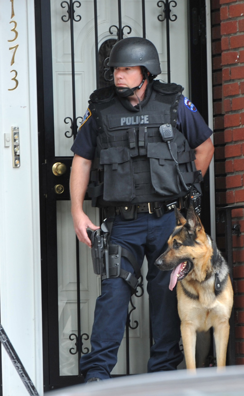 Midwood machete showdown! Domestic abuse call ends after two-hour standoff