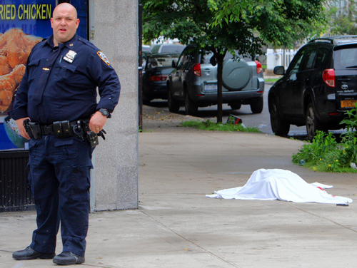 Man gunned down on Flatbush Avenue