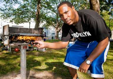 Kickballers want grills in McCarren Park
