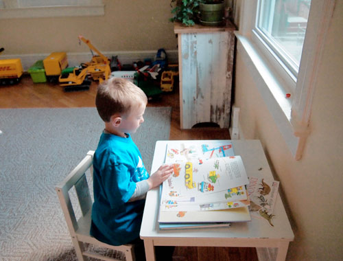 Parents: Slope store sells furniture coated in lead-based paint