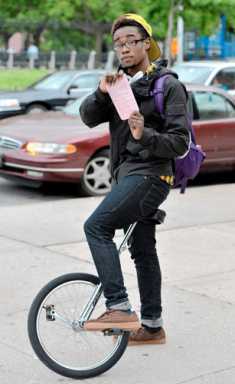 Unicyclists unite!  Free-wheelers band together to fight one-wheeled bias