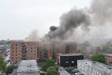 Lots of photos from yesterday’s Flatbush blaze
