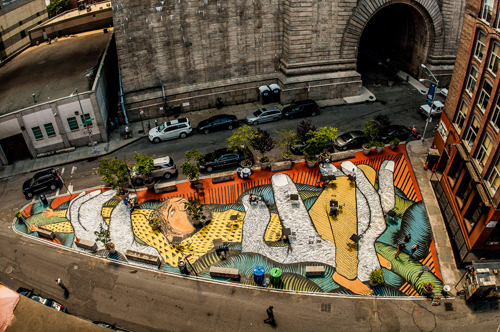 Street art: Painter turns pedestrian plaza into mural