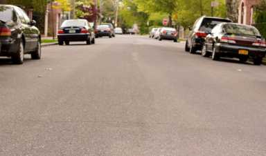 No love for Midwood’s ‘lovers lane’