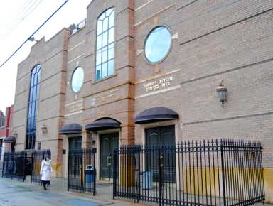 Jewish teens get sauced at shul