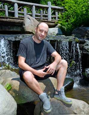 Art walk in Prospect Park puts poetry in motion
