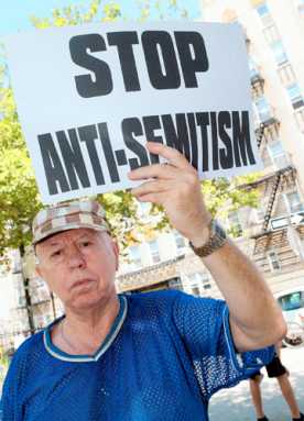 Holocaust Memorial Park should be wired up with cameras, residents say
