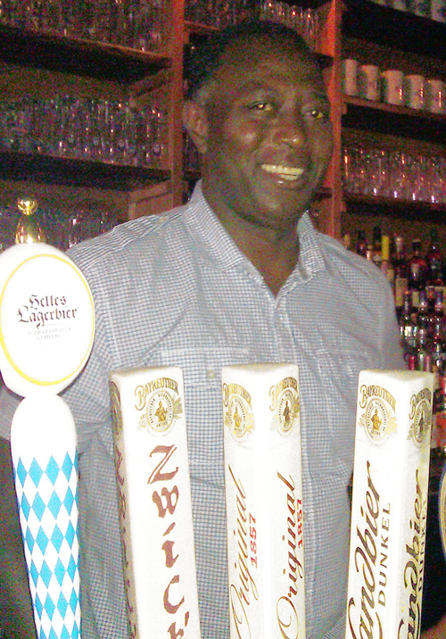 Cologne-influenced German beer hall opens in Slope