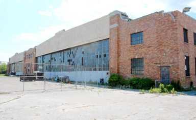 Critics: No pipeline until Floyd Bennett Field pumps are repaired