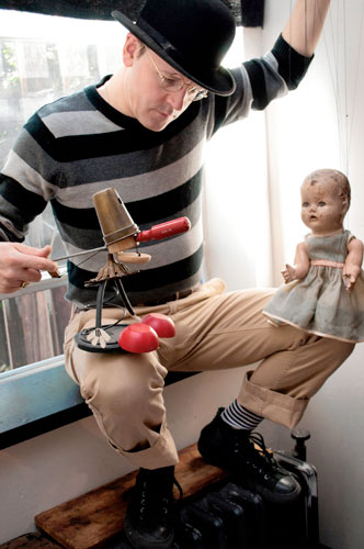 Columbia Street puppet theater on last legs