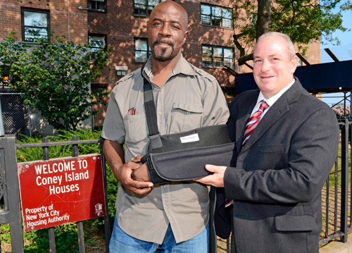 Hero bus driver could lose Coney Island home, friends say