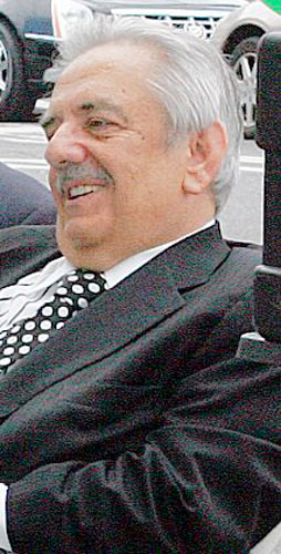 Ex-pol wants to create a new political party