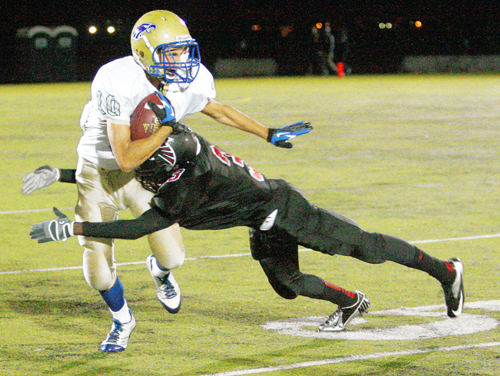 Flying high! Key interceptions help Falcons soar over Eagles