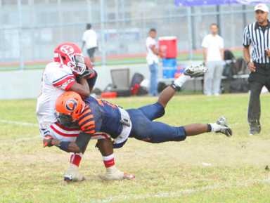 Orange crush! Jefferson beats John F. Kennedy High 20–14