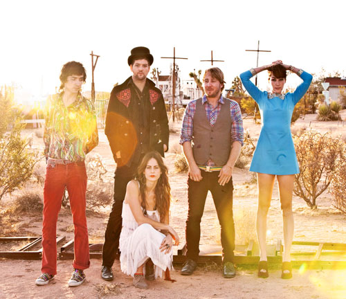 Family drama: Raucous folk band brings theatrics, siblings