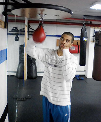 ‘World Kid’ comes home to give boxing career a shot in the arm