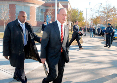 Bloomberg to Gerritsen Beach: Get out now!