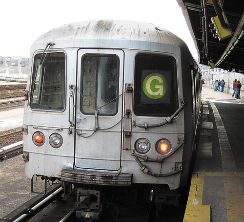 Ridership grows at stations serviced by G train extension, stats show