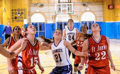 Senior guard leads Fontbonne to victory