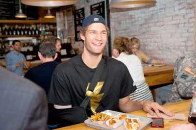 Nets Lopez was the ‘center’ of attention on Bergen Street